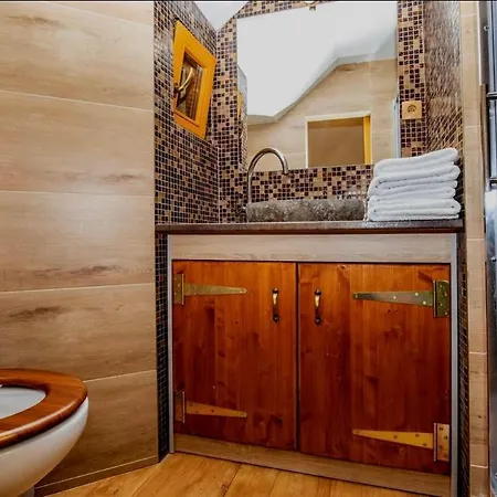 Dom Na Strome V Panorama Parku Apartament Nezbudska Lucka