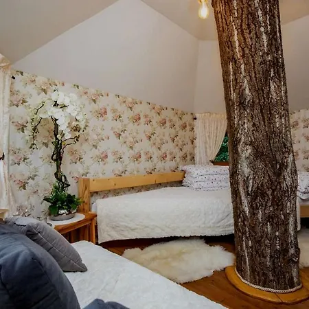 Dom Na Strome V Panorama Parku * Nezbudska Lucka