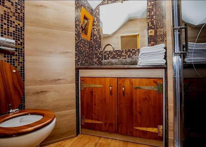 Dom Na Strome V Panoráma Parku Apartman Óváralja